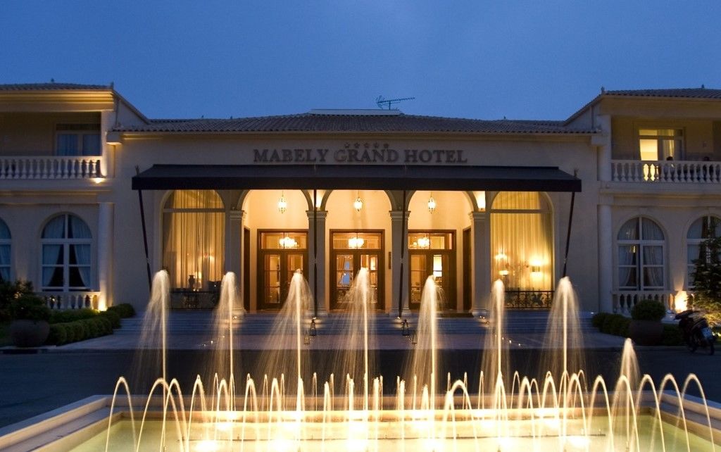 Mabely Grand Hotel Kampi  Exteriör bild